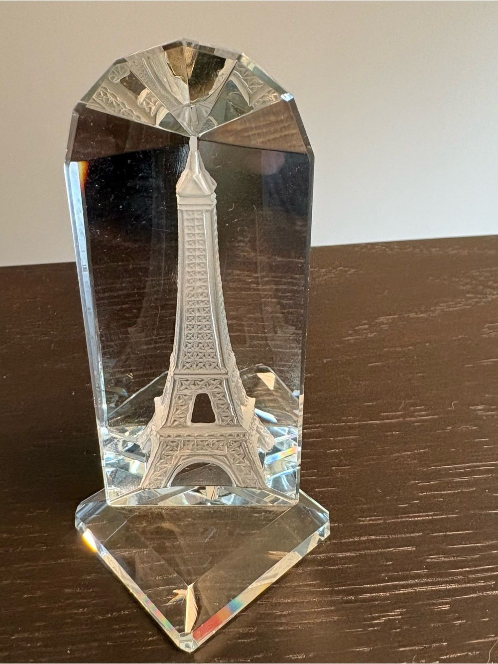 3D Laser-Etched Eiffel Tower Glass Souvenir Decor 4" Keepsake